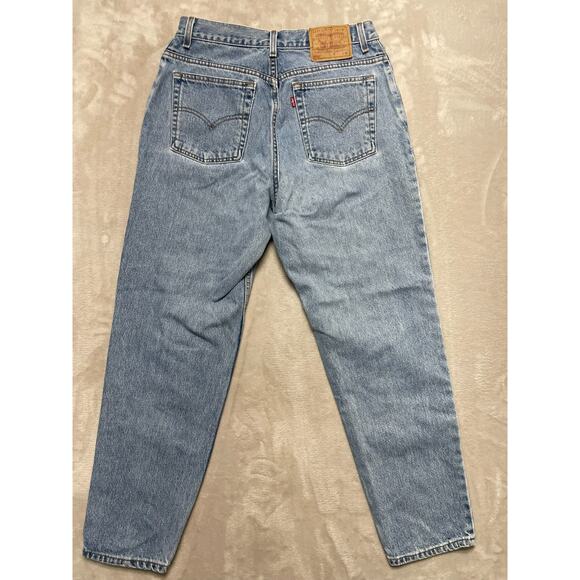 VTG LEVIS 550 Women’s Relaxed Fit Tapered Jeans Sz 14 Reg M Light Wash Made USA - Picture 3 of 12